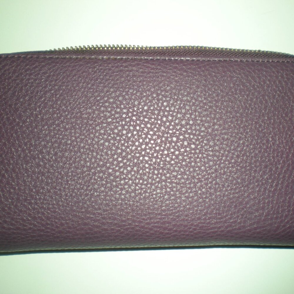 Purple Wallet - Zip Around